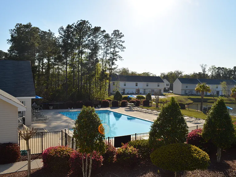 1159 Fords Pointe Cir #1159 — Photo 3