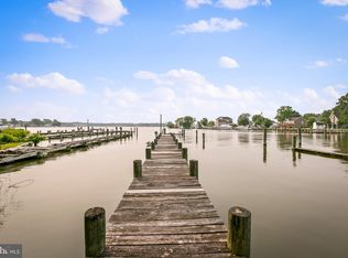 1121 Chester Rd, Middle River, MD 21220