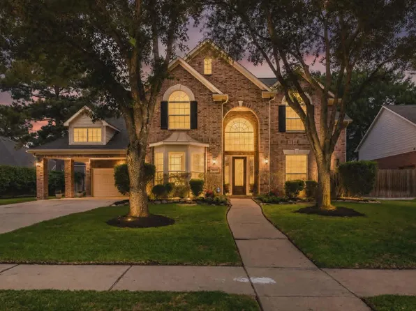 15418 Stable Trail Dr, Cypress, TX 77429