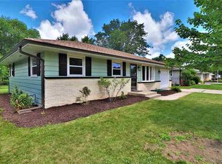 8020 Mildred Rd, Machesney Park, IL 61115