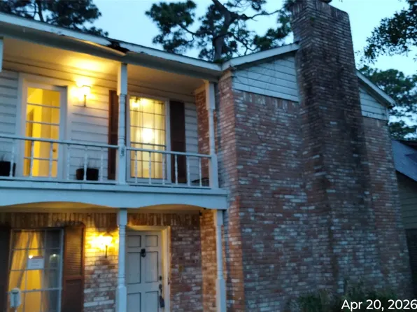 9634 Dornoch Dr, Spring, TX 77379