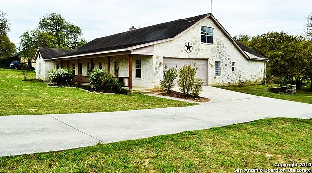 1st image of 1440 Country Hills Dr