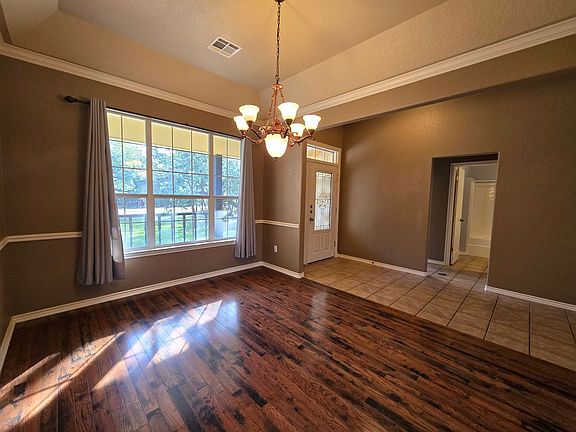 5th image of 1300 Salado Oaks Dr