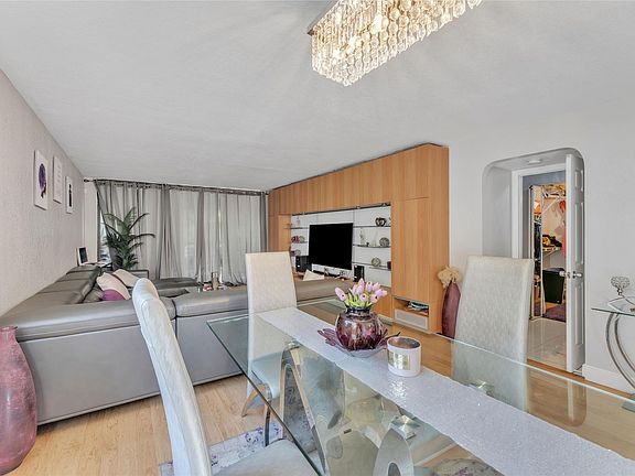 5th image of 7653 NW 79th Avenue #208