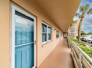 1893 Shore Dr S APT 104, South Pasadena, FL 33707