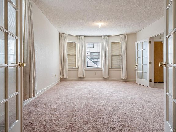 4th image of 3230 Jennings St