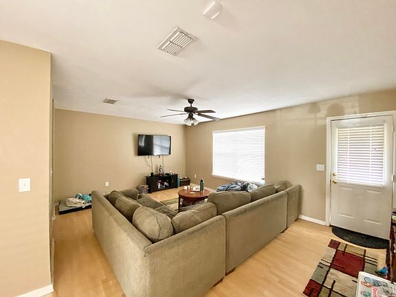 5th image of 104 Starr Ave APT 160