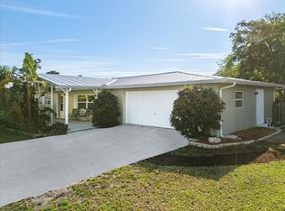 9905 Holly St, Micco, FL 32976