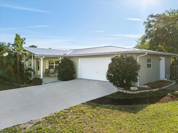 9905 Holly Street, Micco, FL 32976