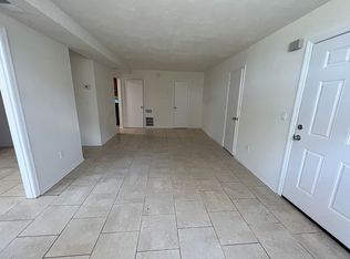 115 College Dr, Edison, NJ 08817