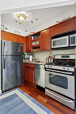 Rented by Compass | media 3