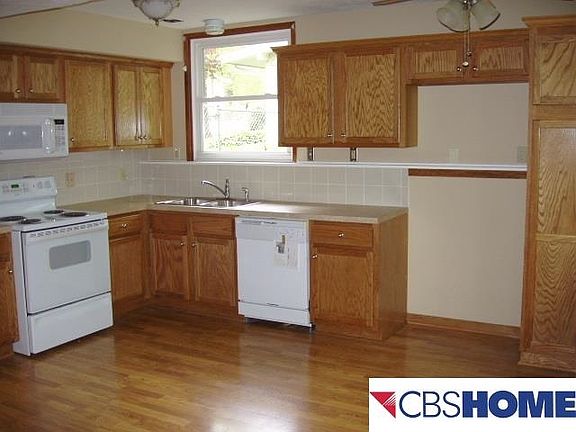 2nd image of 4805 N 82nd St