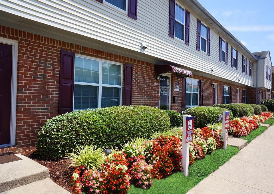 1st image of 6000 College Dr APT 161
