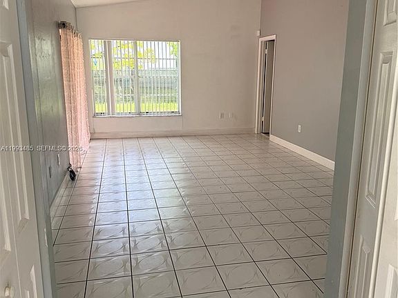 4th image of 26468 SW 123rd Pl