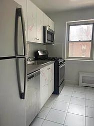 142-20 84 Drive