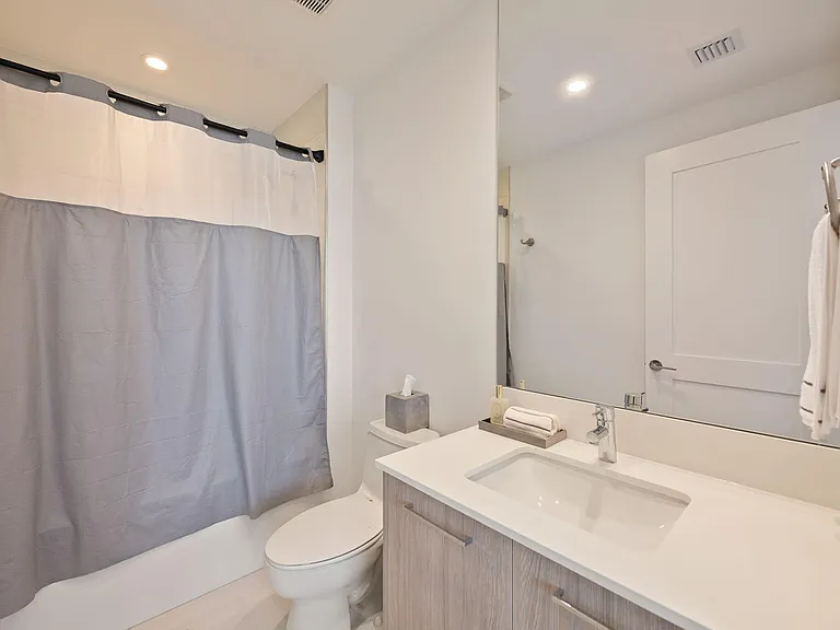 153 N Seabreeze Blvd #1903 — Photo 20
