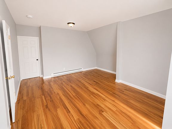 5th image of 454 4th Ave W #3