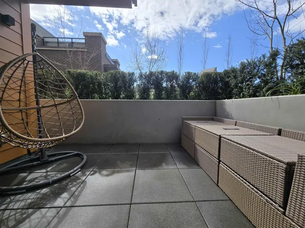 3131 Murray St #224, Pt Moody, BC V3H 1X1