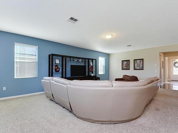 5th image of 3138 Park Meadow Dr