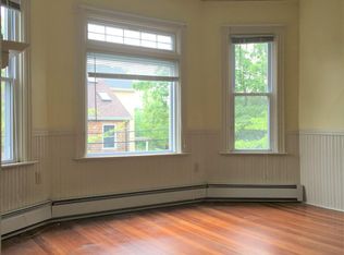 25 E Bowery St #2, Newport, RI 02840