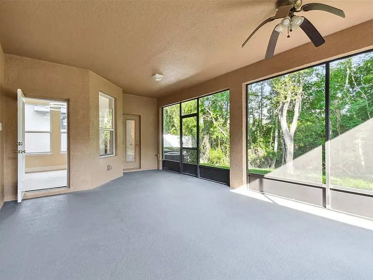 16143 Colchester Palms Dr — Photo 26