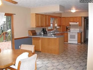 4th image of 6382 Dawson Blvd