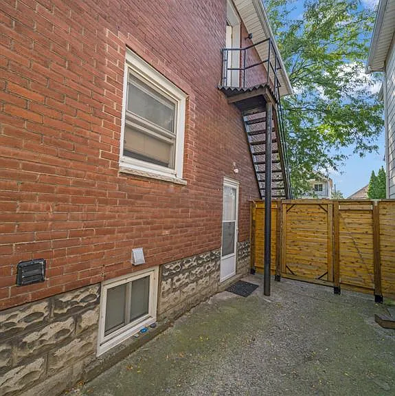 758 Pierre Ave #3 — Photo 12