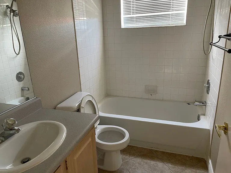 5125 W Reno Ave #2012 — Photo 11