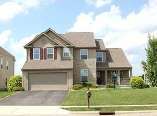 116 Fox Glen Dr E, Pickerington, OH 43147