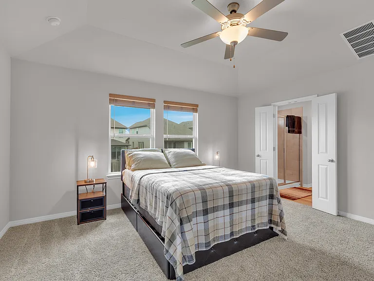 6401 Night Chinook Dr #1 — Photo 26