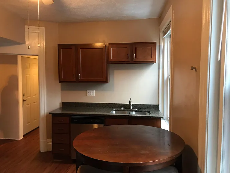 4225 Geneva St #2 — Photo 7