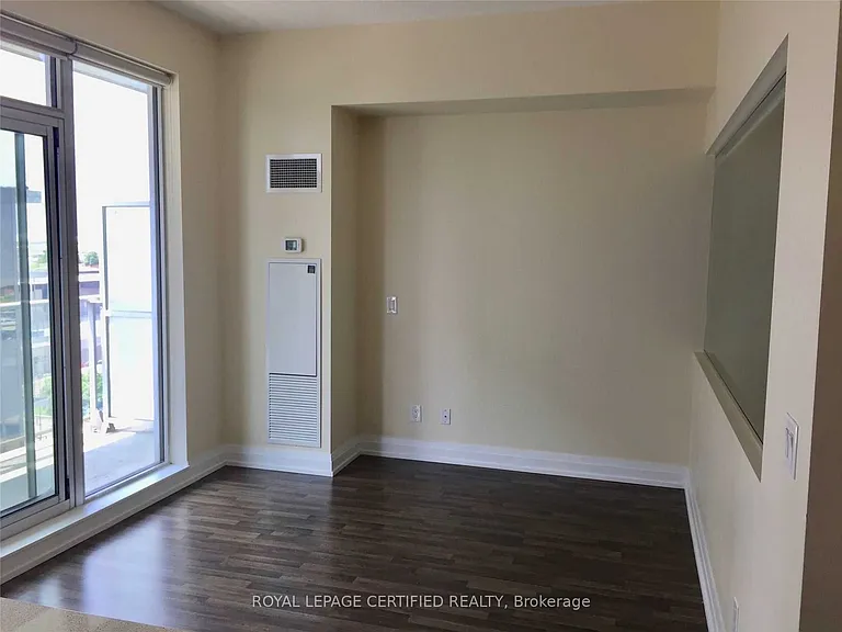 565 Wilson Ave #606W — Photo 10