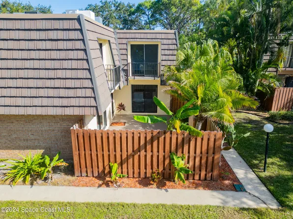 3317 Vista Oaks Cir NE, Palm Bay, FL 32905