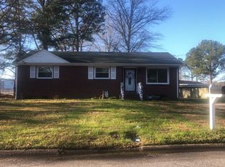 613 Yorkshire Rd, Portsmouth, VA 23701