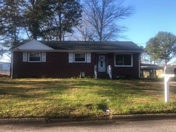 613 Yorkshire Rd, Portsmouth, VA 23701