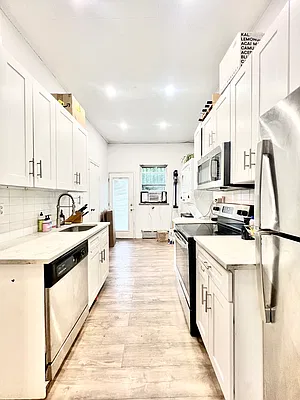 Rented by Corcoran | media 2