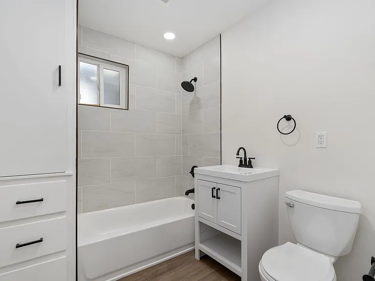 14292 Jurupa Ave — Photo 12