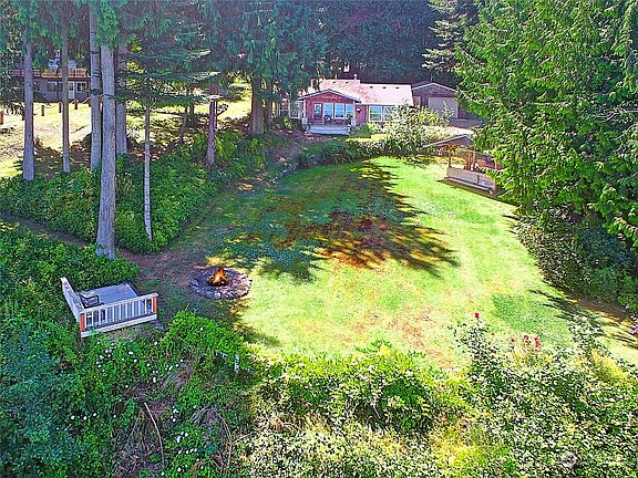 4th image of 2135 Highland Drive