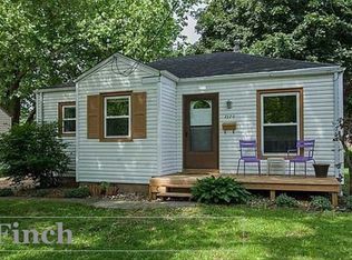 2120 33rd St, Des Moines, IA 50310