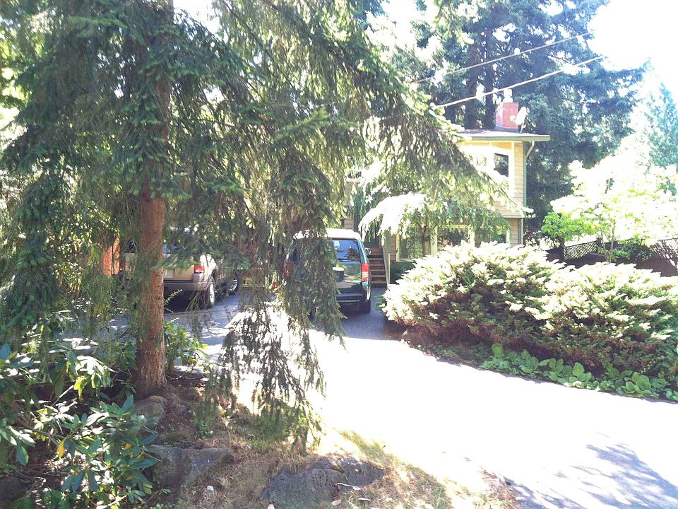 1st image of 13333 11th Ave NE