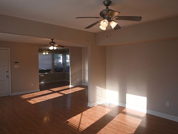 4th image of 4665 Dart St #4665