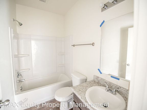 5th image of 656 W Meadow Dr APT 201