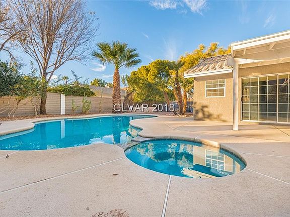 4th image of 2425 Palomino Ln