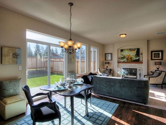 2nd image of 4005 25th St SE