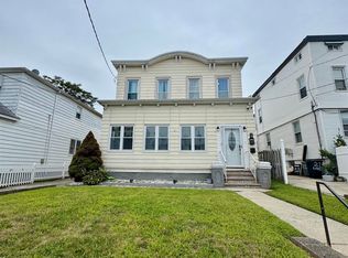 19 Lord Ave FLOOR 1, Bayonne, NJ 07002