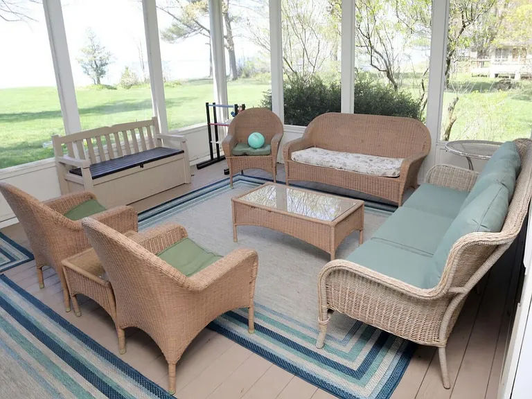4455 N Lakeshore Dr — Photo 31
