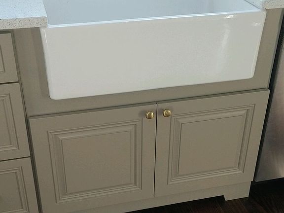 Farmhouse sink 