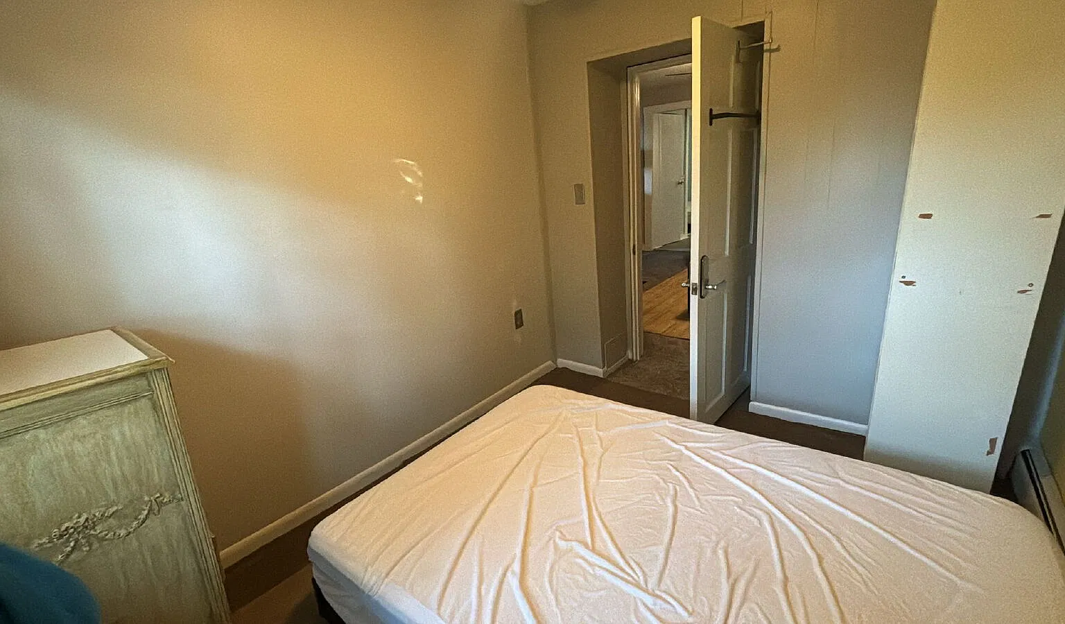 1 bed, 1.0 bath, $550 — Photo 1