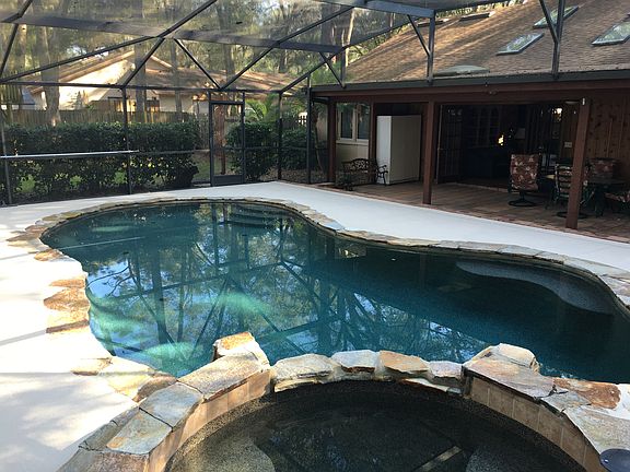 Covered outdoor patio