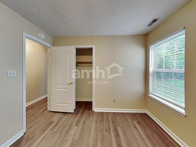 11256 Harrington Ln — Photo 13
